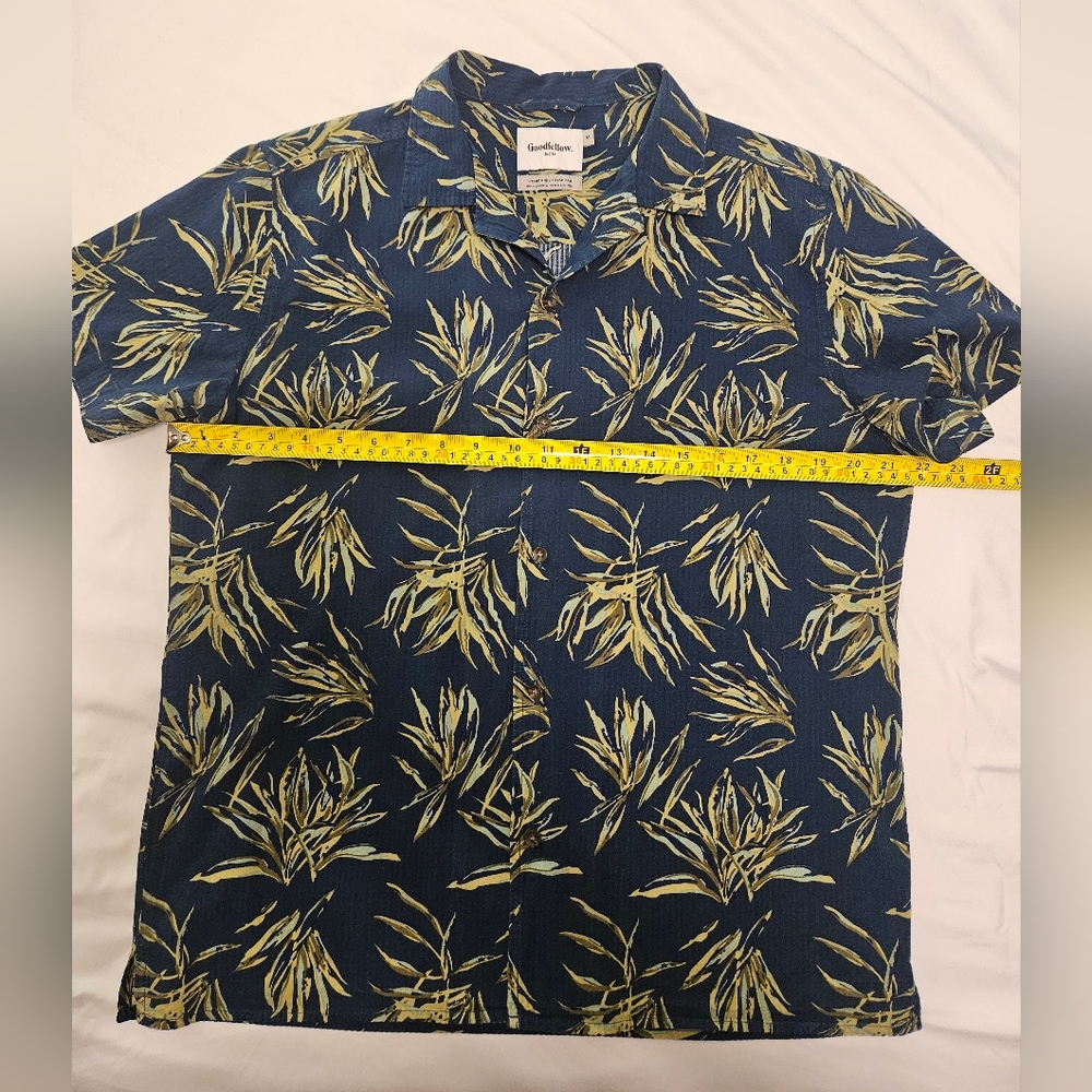 Goodfellow & Co Navy Leaf Print Casual Shirt